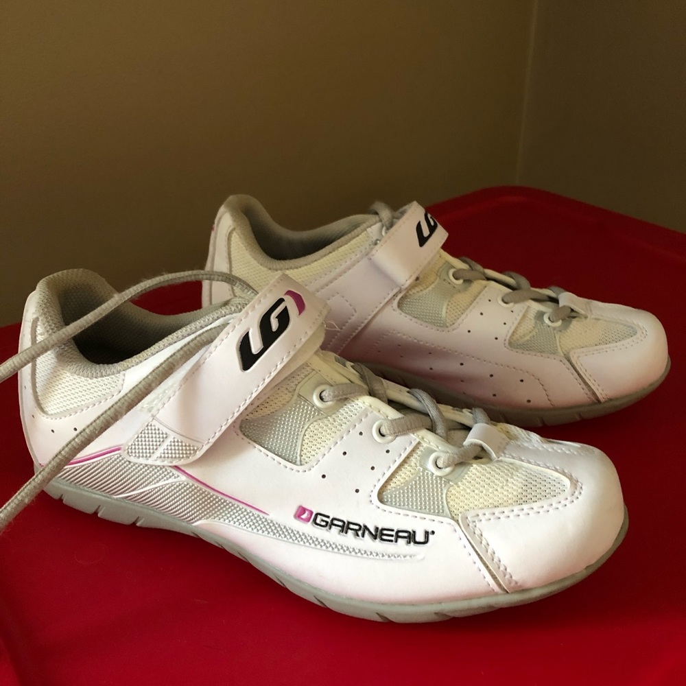 Louis Garneau’s women’s spin shoes